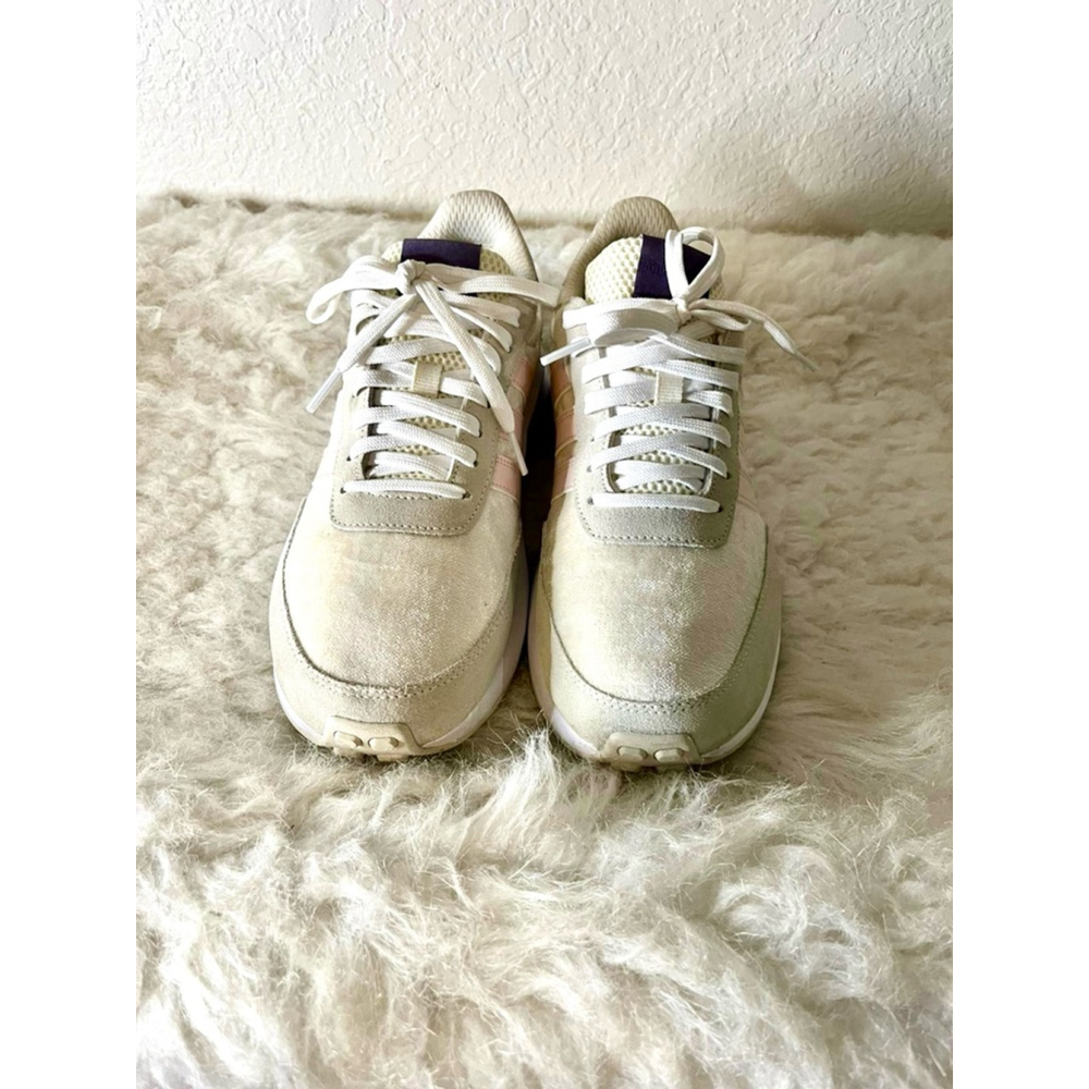 Adidas Women 70’s Running Shoes Size 10